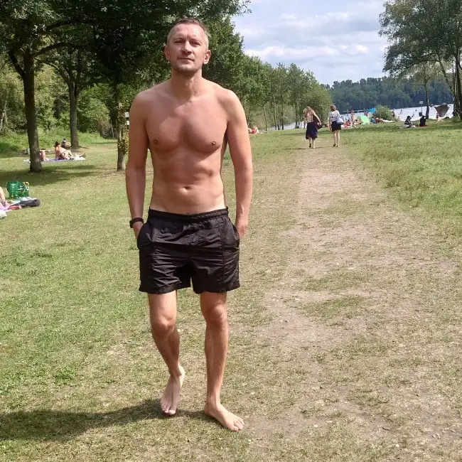 Dmitriy, 45 - Rus Liebe